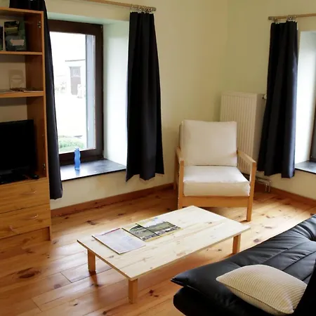 Semesterbostad Gite L'ecole De Ma Mere *